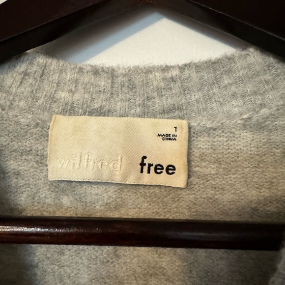 aritzia sweater dress - Picture 2 of 3